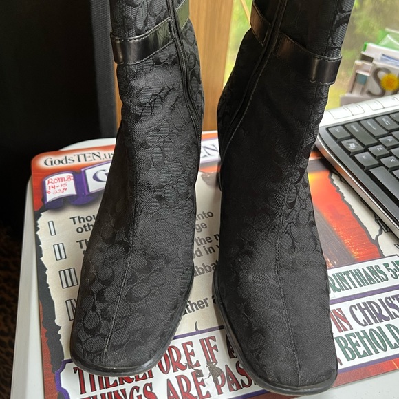 Size6 1/2 canvas logo midi calf coach boots - Picture 9 of 17